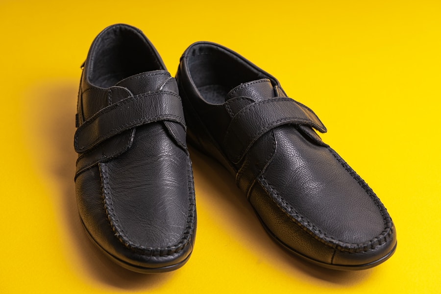 elderly shoes with velcro